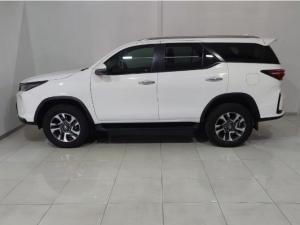 Toyota Fortuner 2.4GD-6 auto - Image 2