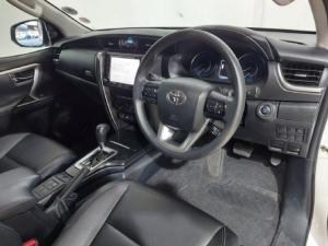 Toyota Fortuner 2.4GD-6 auto - Image 6