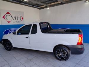 Nissan NP200 1.6i safety pack (aircon) - Image 9