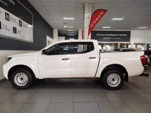 Nissan Navara 2.5DDTi double cab SE auto - Image 7