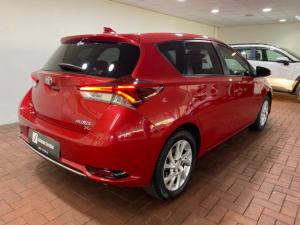 Toyota Auris 1.6 XS - Image 3