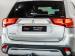 Mitsubishi Outlander 2.4 GLS - Thumbnail 10