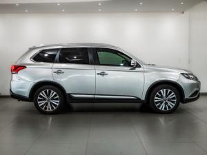 Mitsubishi Outlander 2.4 GLS - Image 8