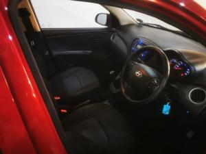 Hyundai i10 1.25 Fluid - Image 5