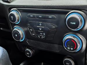 Ford Ranger 2.2TDCi SuperCab Hi-Rider - Image 19