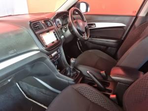 Toyota Urban Cruiser 1.5 XR - Image 9