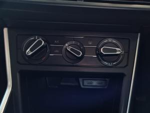 Volkswagen Polo hatch 1.0TSI Life manual - Image 19