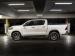 Toyota Hilux 2.8GD-6 double cab Raider auto - Thumbnail 2