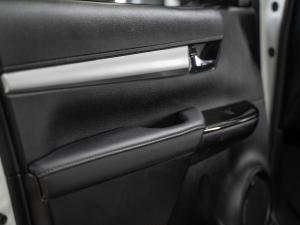Toyota Hilux 2.8GD-6 double cab Raider auto - Image 43