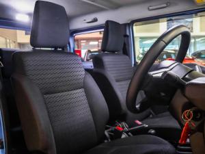 Suzuki Jimny 1.5 GLX AllGrip 3-door manual - Image 11