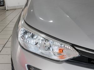 Toyota Yaris 5-door 1.0 XS - Image 18
