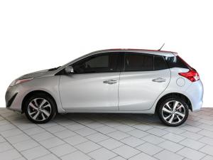 Toyota Yaris 5-door 1.0 XS - Image 4