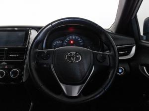 Toyota Yaris 5-door 1.0 XS - Image 9