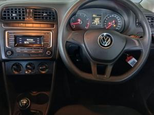 Volkswagen Polo Vivo hatch 1.4 Trendline - Image 14