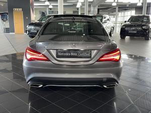Mercedes-Benz CLA200d Urban automatic - Image 3