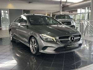 Mercedes-Benz CLA200d Urban automatic - Image 8