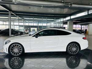 Mercedes-Benz C200 Coupe automatic - Image 14