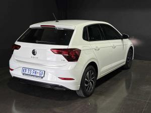 Volkswagen Polo hatch 1.0TSI Life manual - Image 5