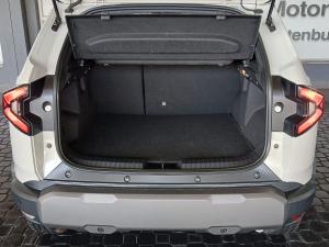 Renault Duster 1.2T hybrid Zen 4WD - Image 6