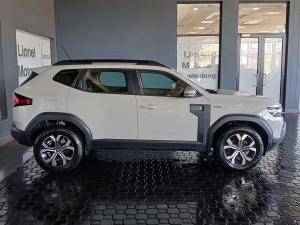 Renault Duster 1.2T hybrid Zen 4WD - Image 7