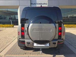 Land Rover Defender 110 D350 X-Dynamic HSE - Image 6