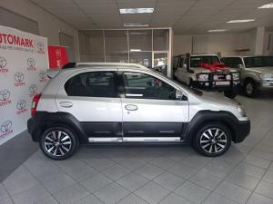 Toyota Etios Cross 1.5 Xs - Image 3