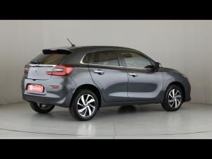 Toyota Starlet 1.5 XR auto - Image 2