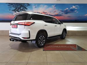 Toyota Fortuner 2.8GD-6 - Image 2