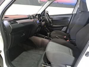 Suzuki Swift 1.2 GL auto - Image 7