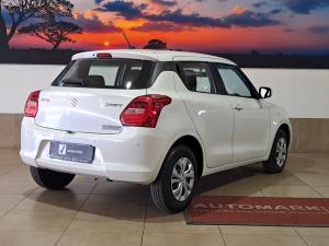 Suzuki Swift 1.2 GL auto - Image 2