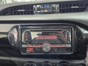 Toyota Hilux 2.0 single cab S (aircon) - Image 14