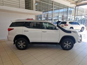 Toyota Fortuner 2.4GD-6 4x4 auto - Image 3