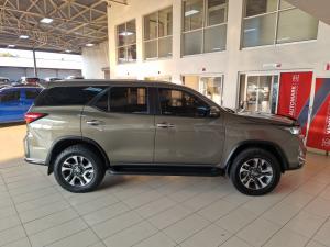 Toyota Fortuner 2.8GD-6 4x4 - Image 3