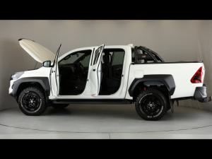 Toyota Hilux 2.8GD-6 double cab 4x4 GR-Sport - Image 11
