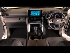 Toyota Land Cruiser 300 3.3D GX-R - Image 6