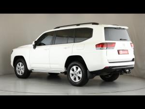 Toyota Land Cruiser 300 3.3D GX-R - Image 8