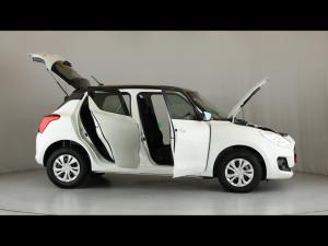 Suzuki Swift 1.2 GL auto - Image 15