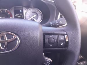 Toyota Hilux 2.8GD-6 48V double cab Raider - Image 10