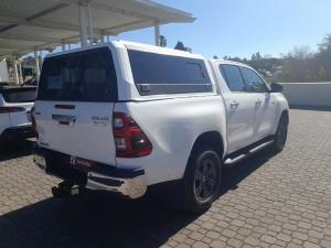 Toyota Hilux 2.8GD-6 48V double cab Raider - Image 2