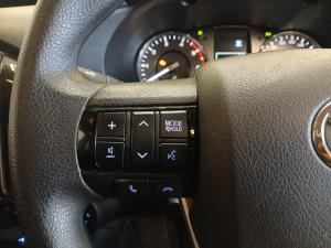 Toyota Hilux 2.4GD-6 double cab 4x4 Raider auto - Image 9