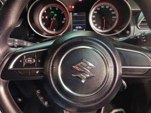 Suzuki Swift 1.2 GL - Image 12