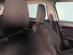 Suzuki Swift 1.2 GL - Image 17