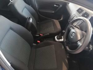 Volkswagen Polo Vivo 1.6 Comfortline TIP - Image 11
