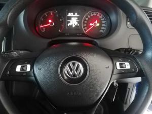 Volkswagen Polo Vivo 1.6 Comfortline TIP - Image 17