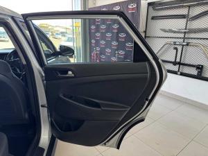 Hyundai Tucson 2.0 Premium - Image 19