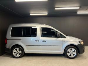 Volkswagen Caddy 1.6 crew bus - Image 5