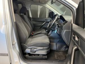Volkswagen Caddy 1.6 crew bus - Image 8