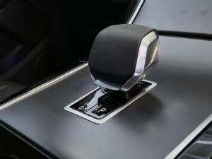 Land Rover Range Rover Evoque D200 Dynamic SE - Image 24