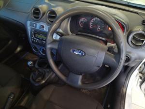 Ford Figo 1.4 Ambiente - Image 10
