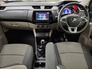 Renault Triber 1.0 Intens manual - Image 9